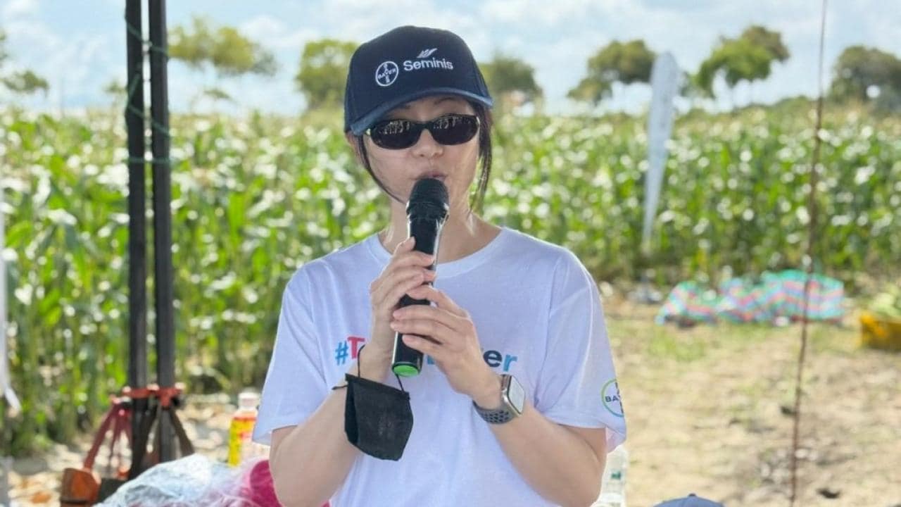 Bayer Taiwan Head of Crop Science giving speech 